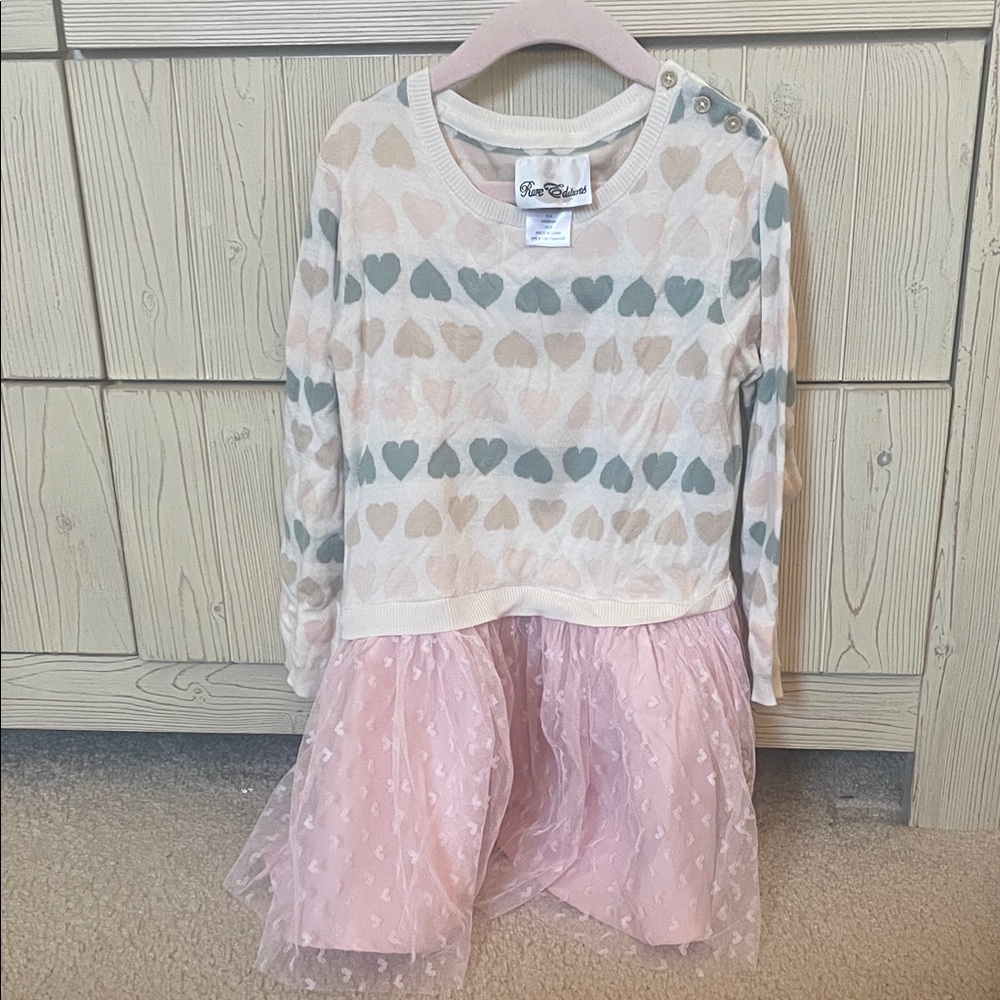 Pink Heart Pattern Dress 4T Never Worn